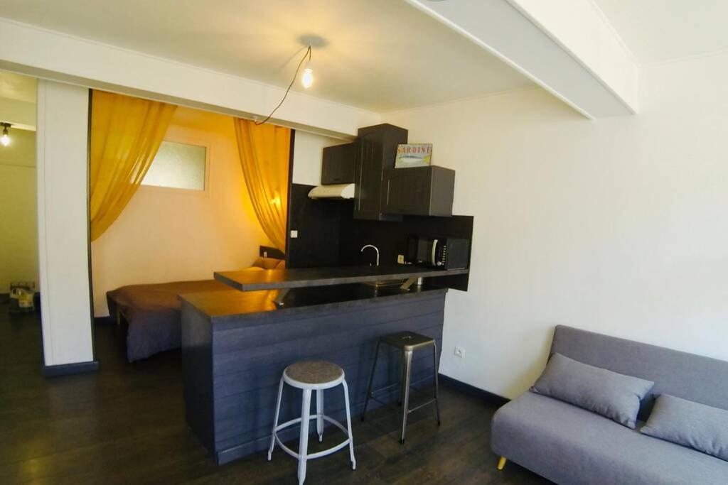Grand Studio A Deux Pas Du Vieux Port La Rochelle  Buitenkant foto